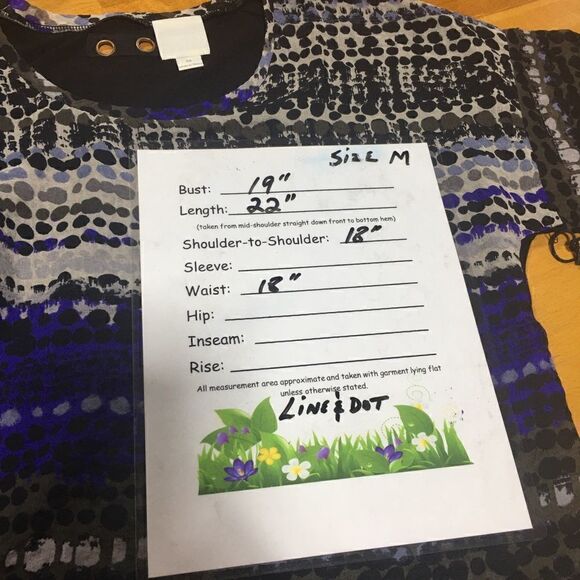 Line Dot NWT black blue patterned short sleeved top Medium - Picture 3 of 9